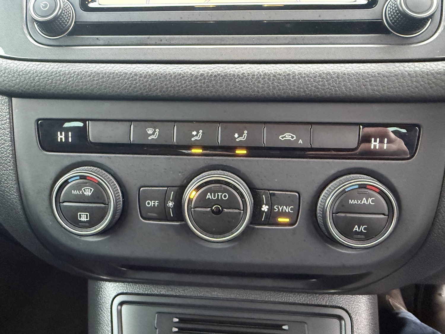 Used Volkswagen Tiguan 2015 for sale - 76859134: Photo 13