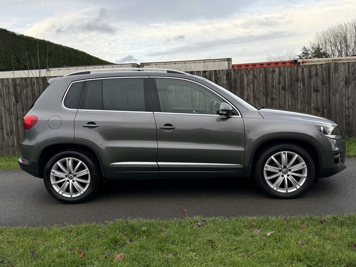 Used Volkswagen Tiguan 2015 for sale - 76859134: Photo 8