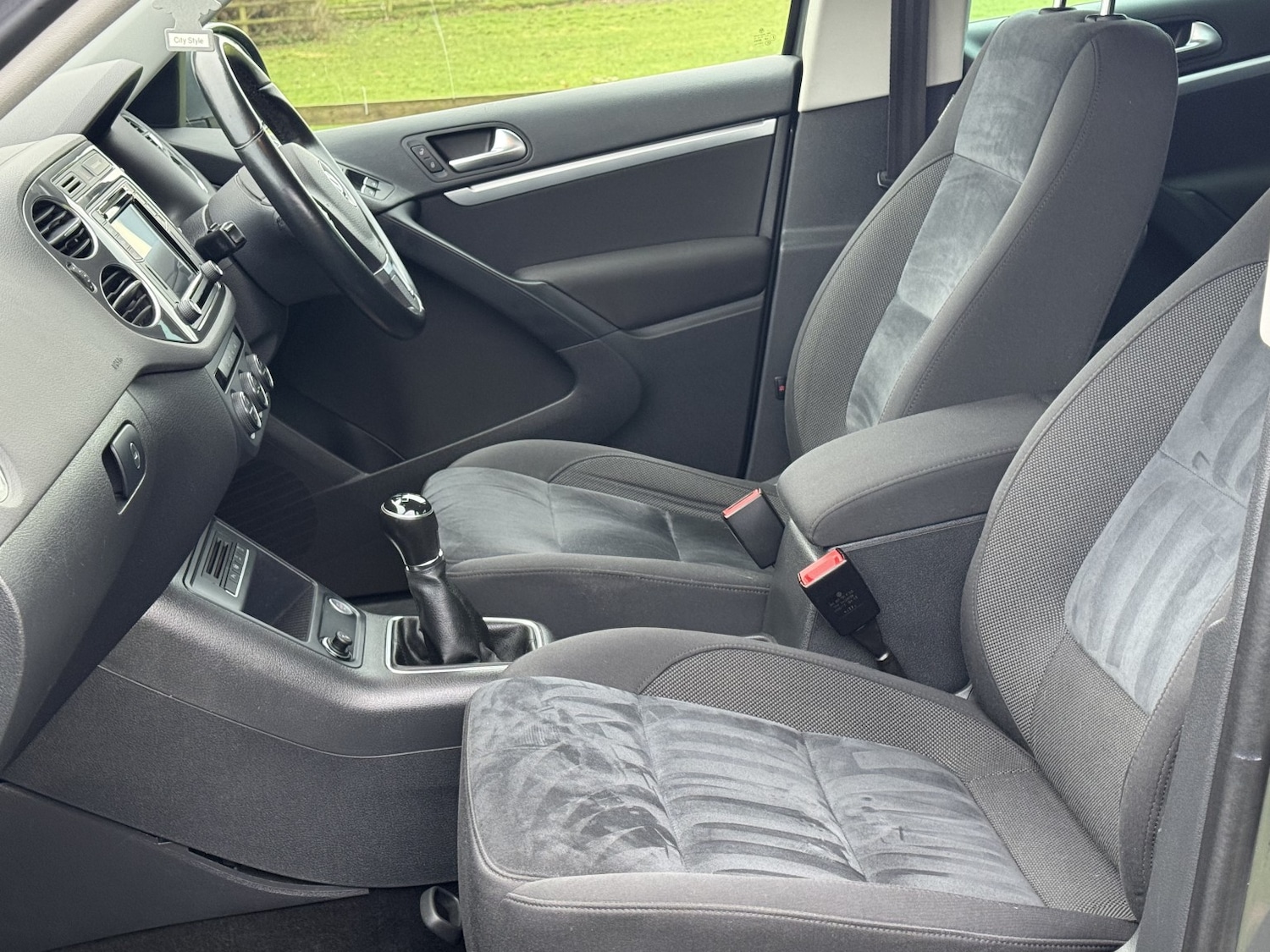 Used Volkswagen Tiguan 2015 for sale - 76859134: Photo 9