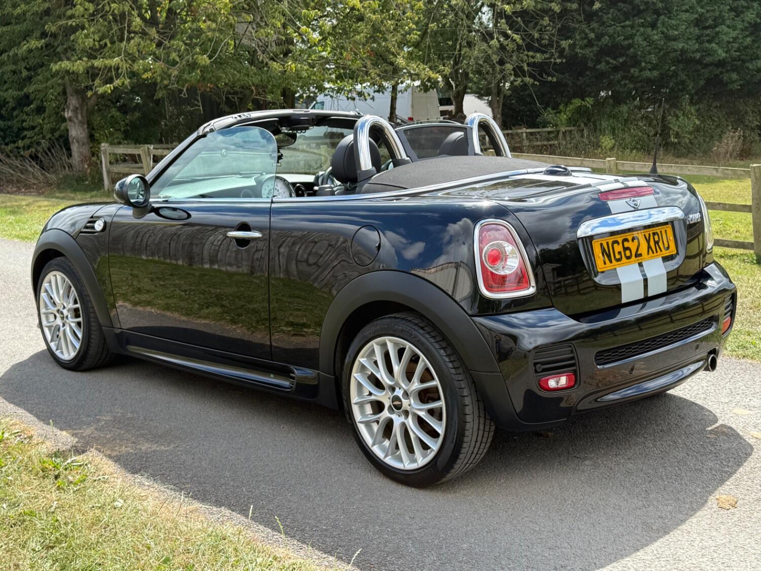 Used MINI Roadster 2012 for sale - 77080741: Photo 23