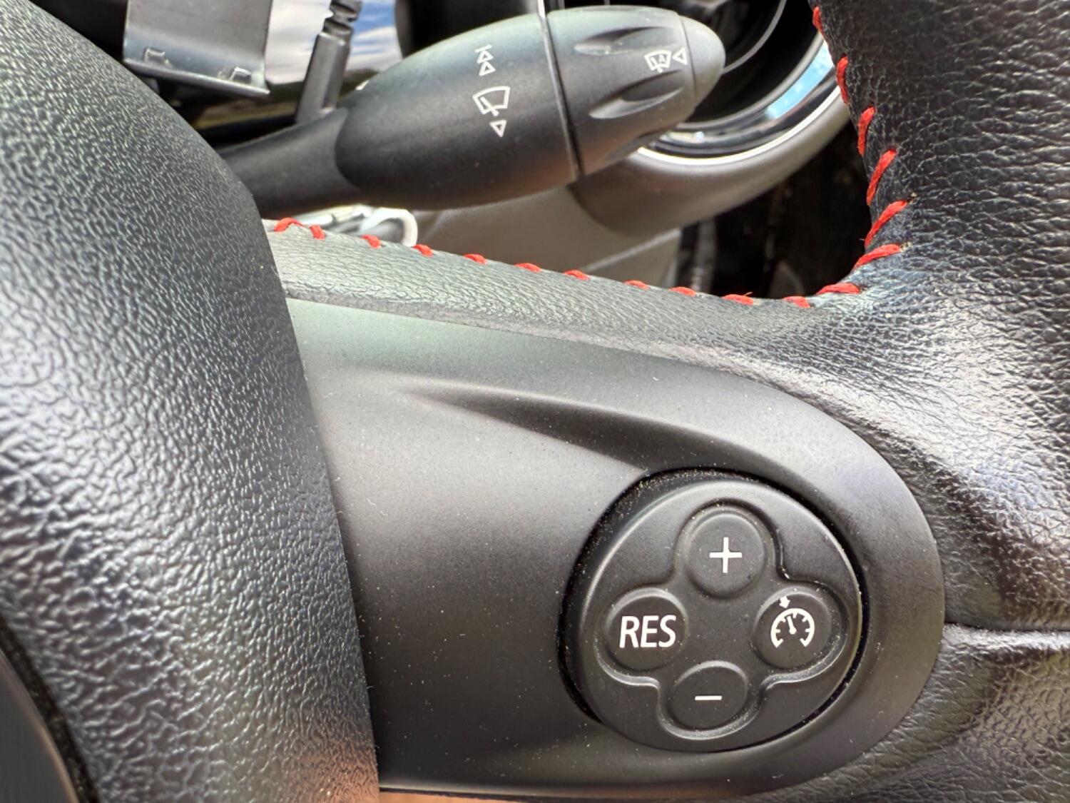 Used MINI Roadster 2012 for sale - 77080741: Photo 54