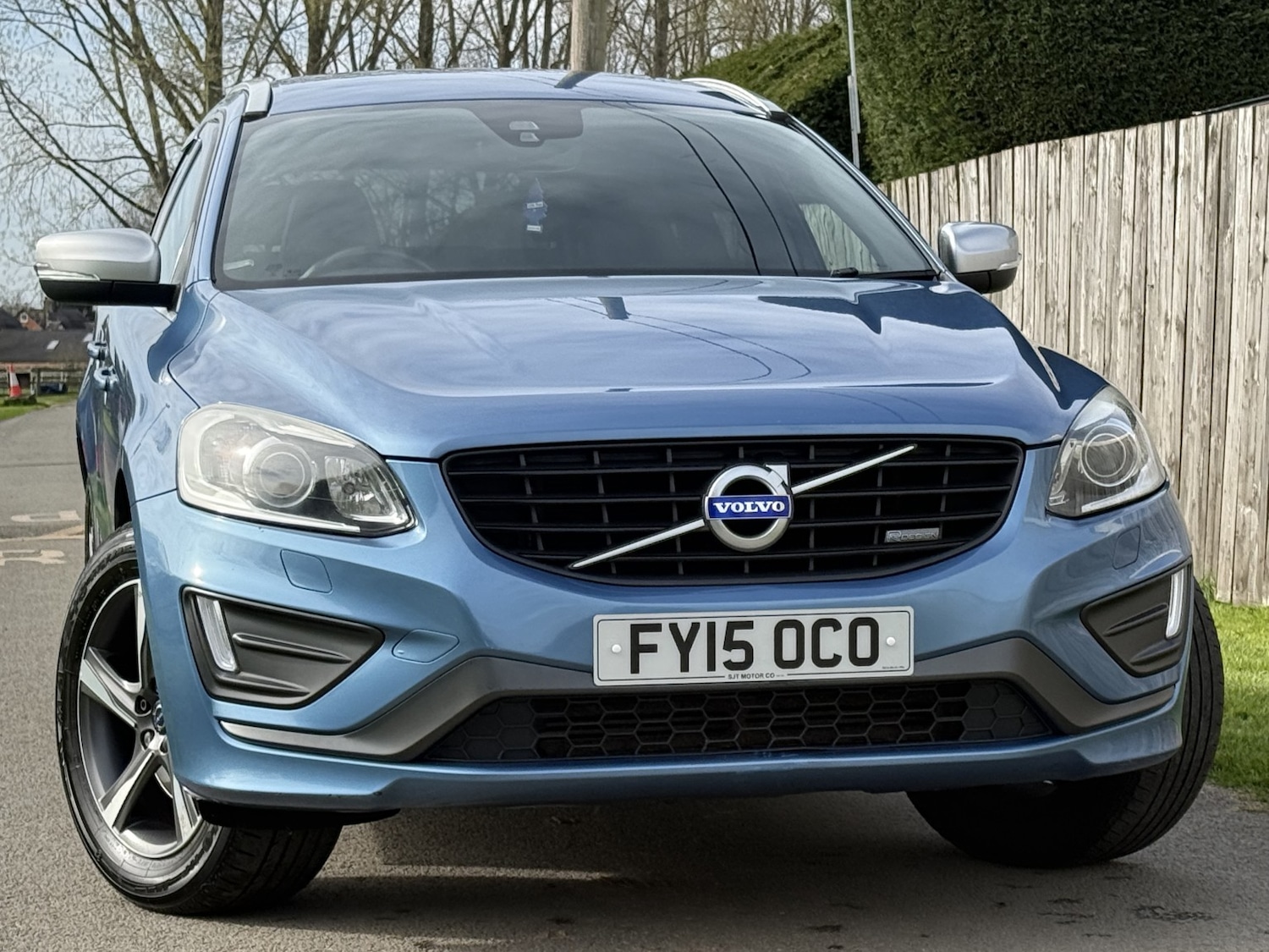 Used Volvo XC60 2015 for sale - 78077844: Photo 2