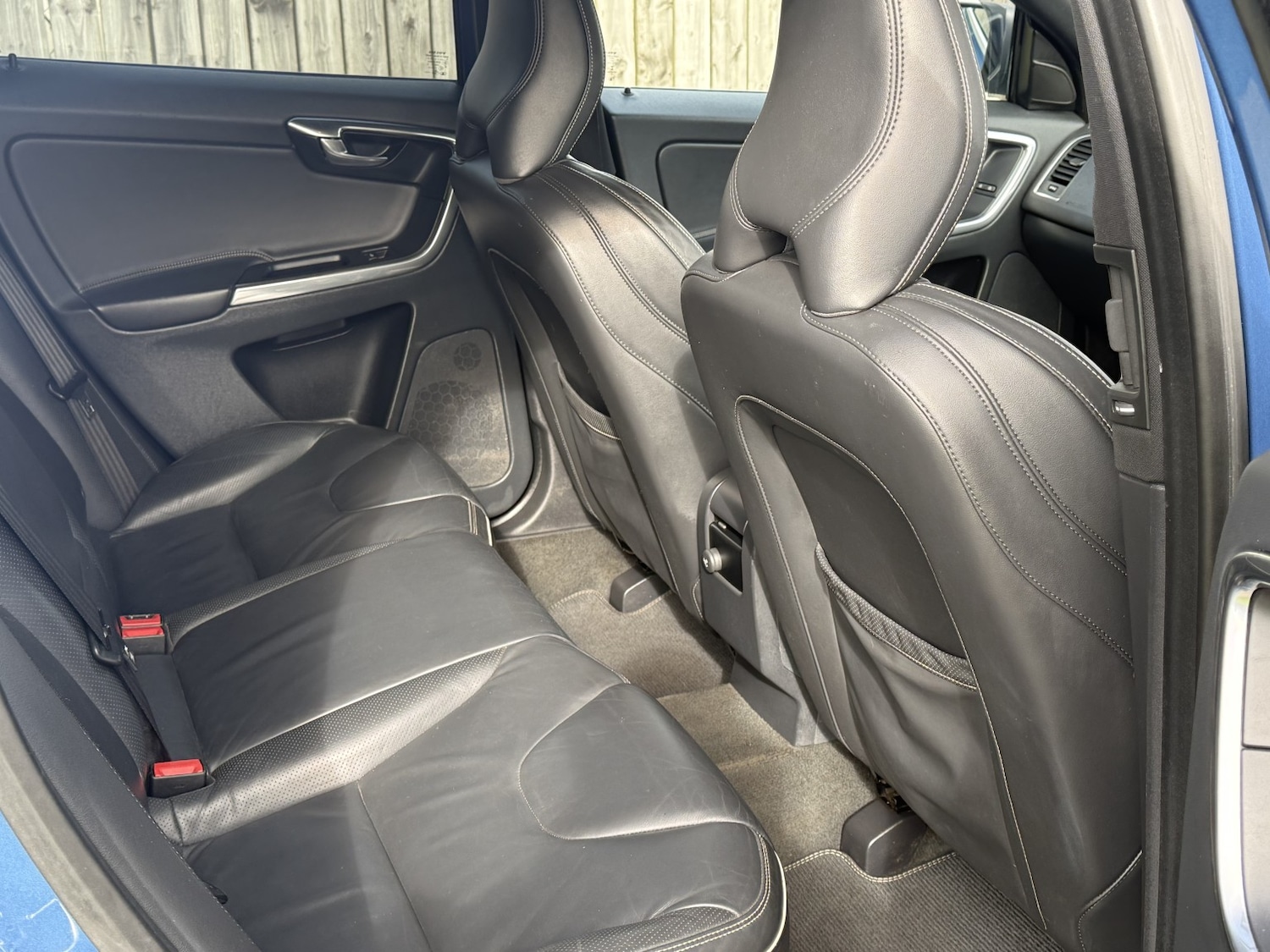 Used Volvo XC60 2015 for sale - 78077844: Photo 36