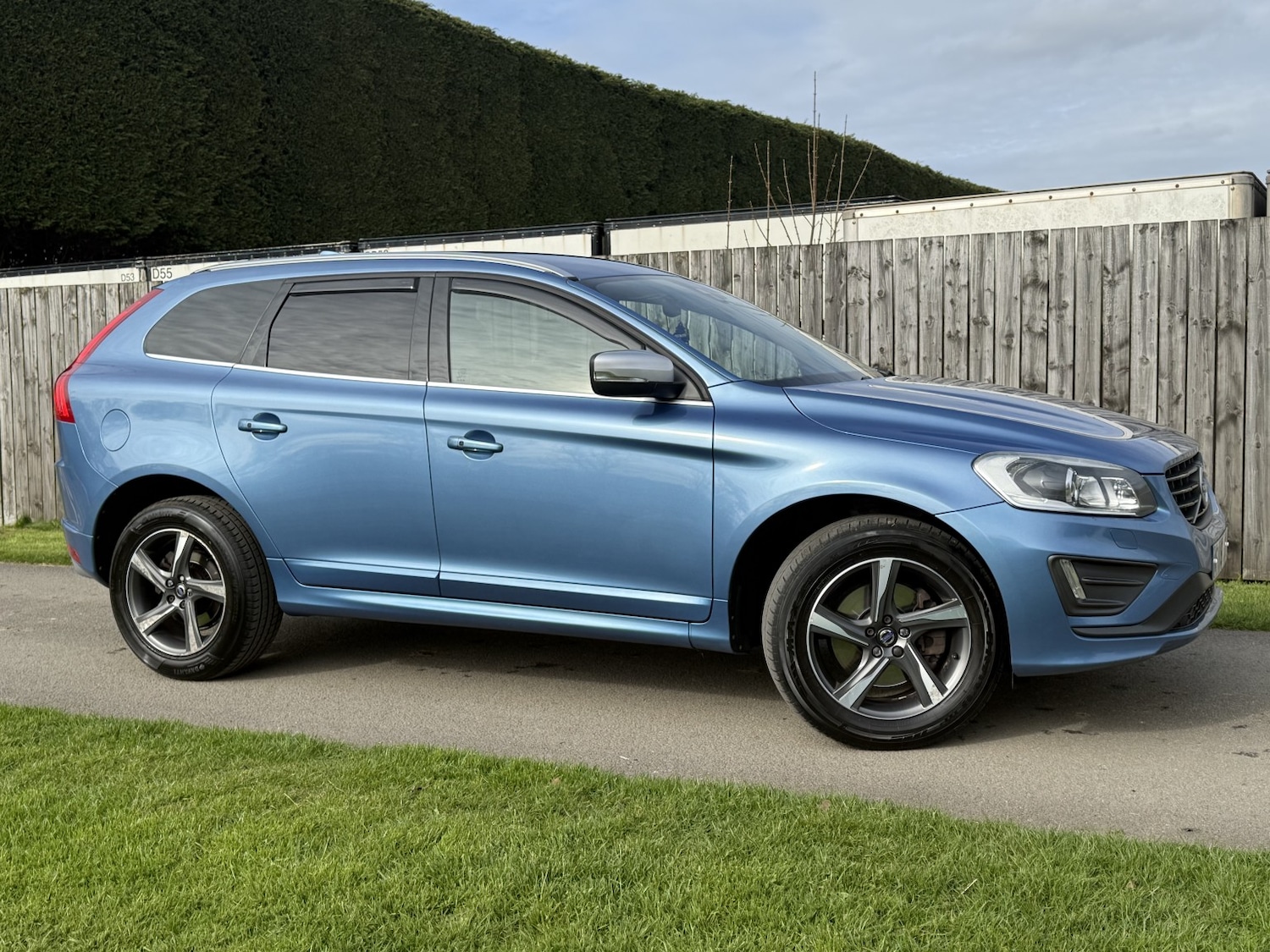 Used Volvo XC60 2015 for sale - 78077844: Photo 8