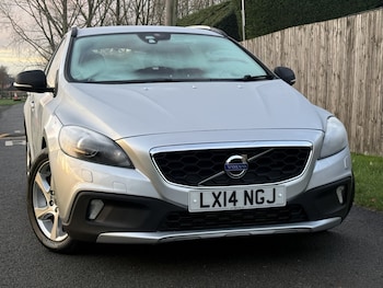 Used Volvo V40 Cross Country 2014 for sale - 76951040: Photo