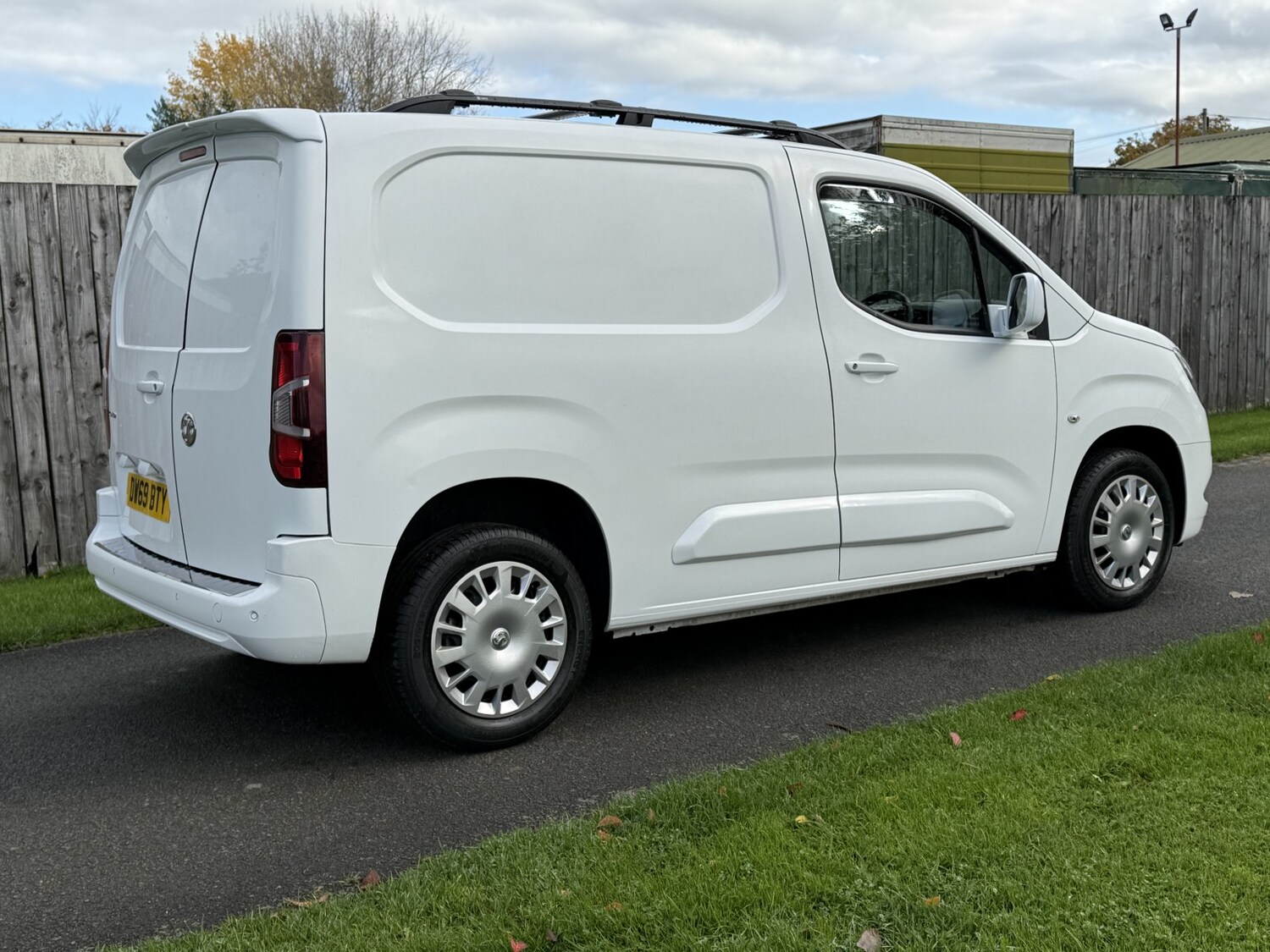 Used Vauxhall Combo 2020 for sale - 76407508: Photo 14