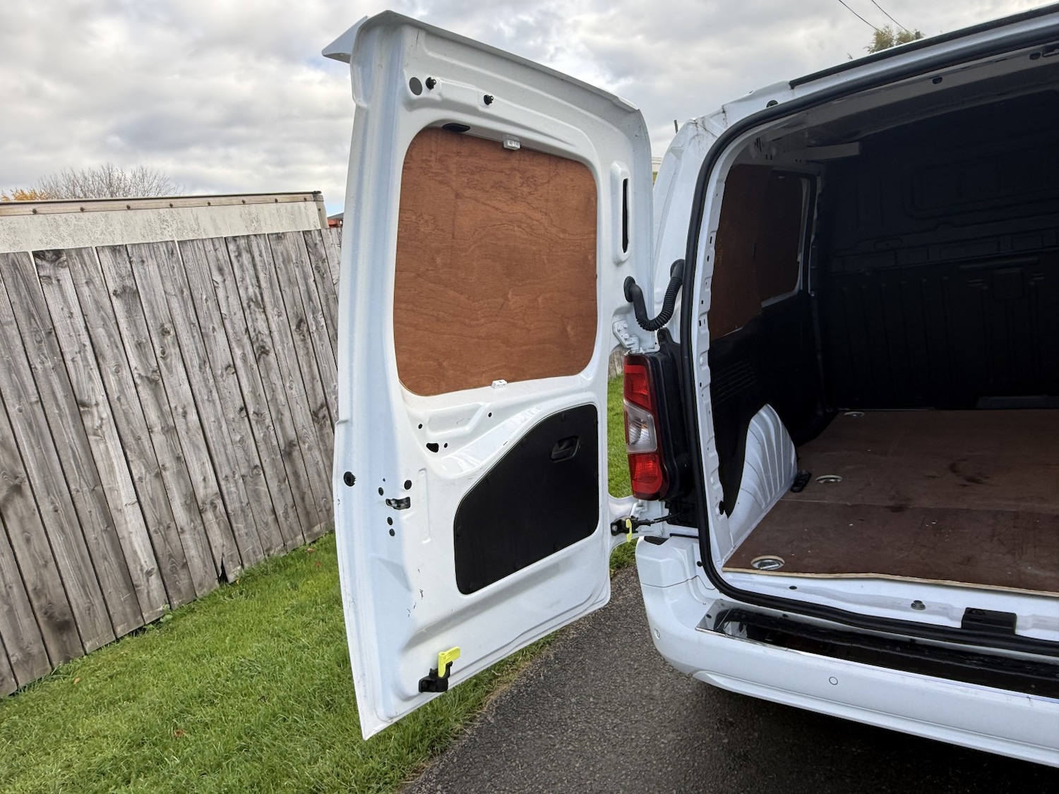 Used Vauxhall Combo 2020 for sale - 76407508: Photo 34