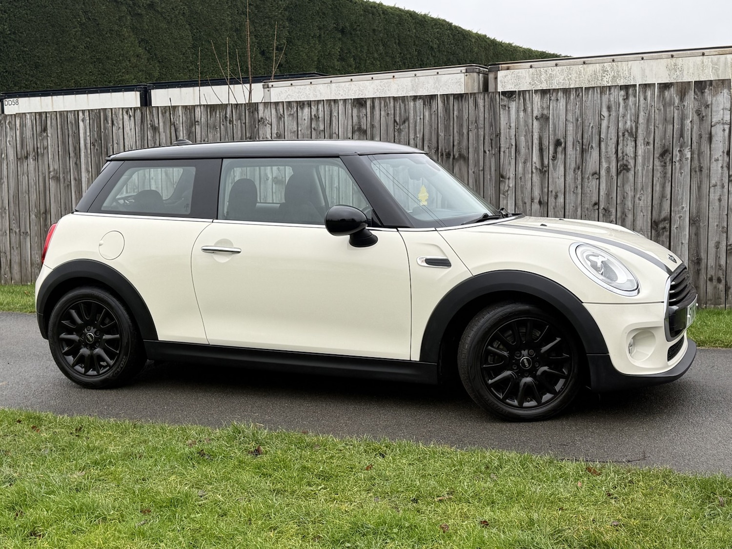 Used MINI Hatch 2016 for sale - 77289145: Photo 6