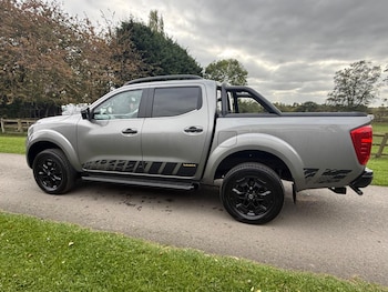 Used Nissan Navara 2020 for sale - 76211798: Photo