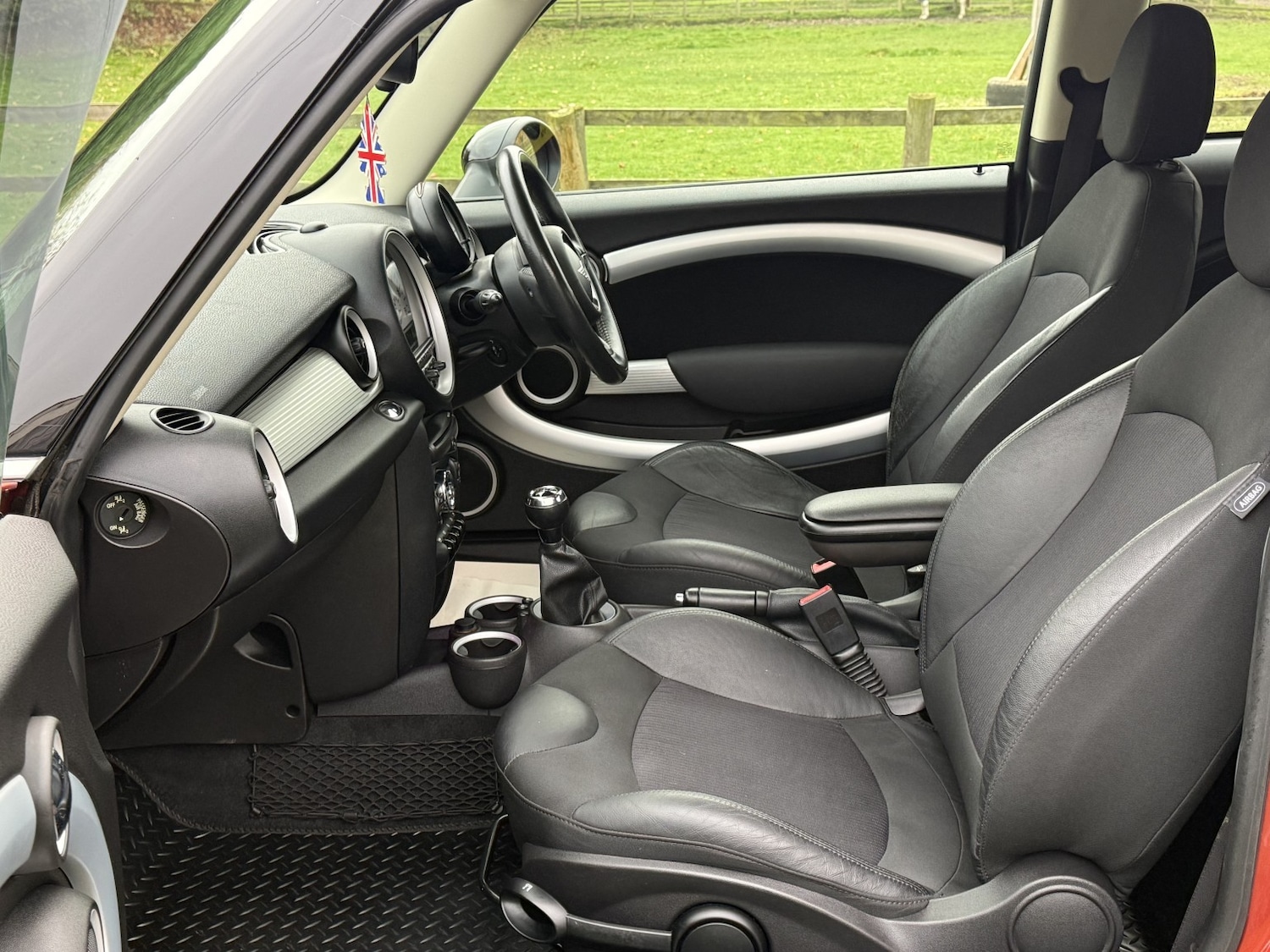 Used MINI Hatch 2012 for sale - 76547928: Photo 3