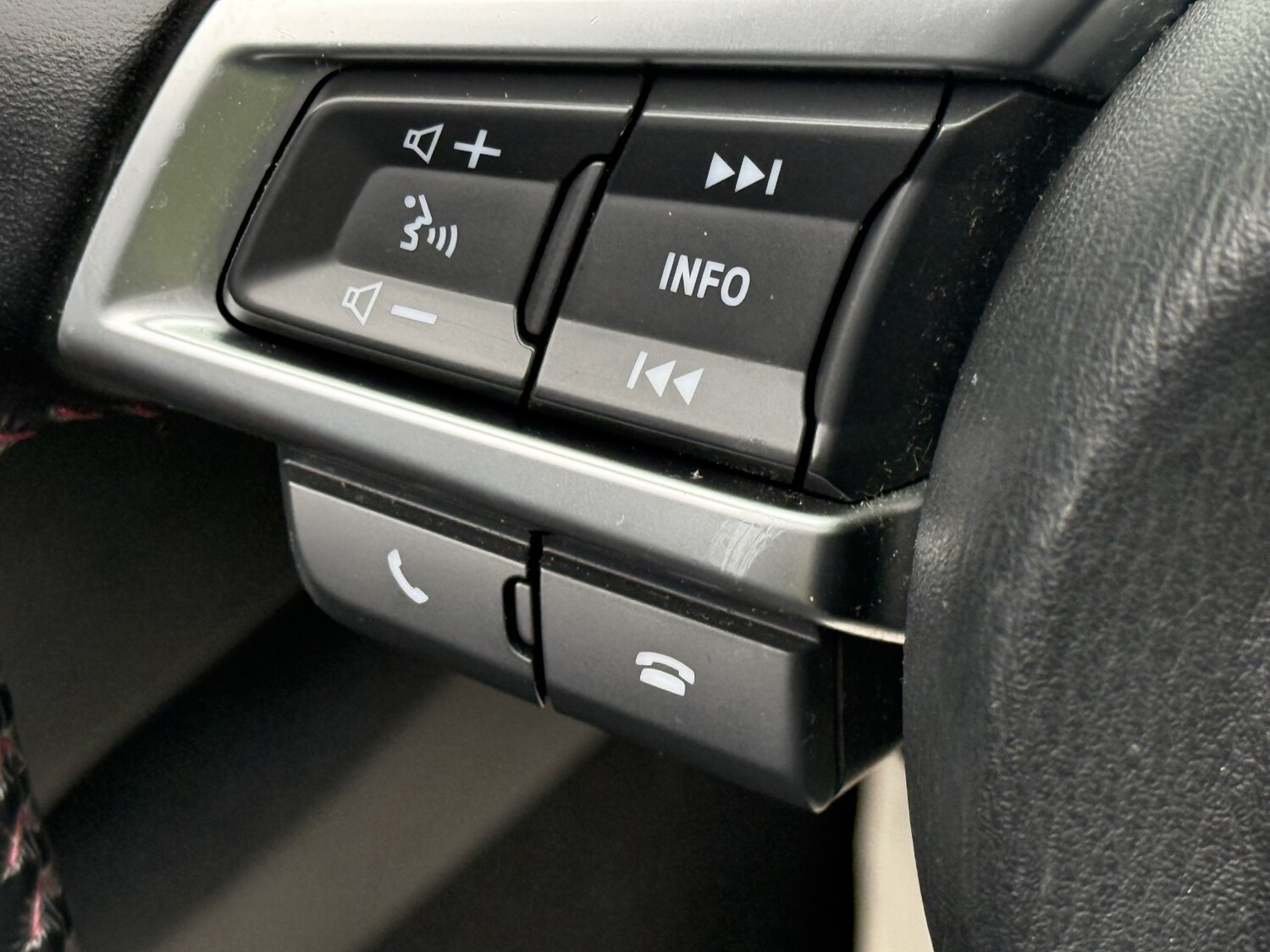 Used Mazda MX-5 2015 for sale - 77107621: Photo 23