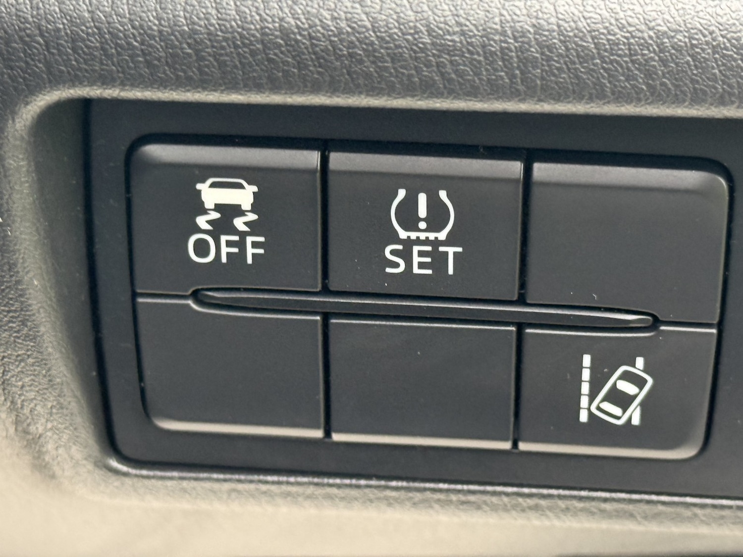 Used Mazda MX-5 2015 for sale - 77107621: Photo 35