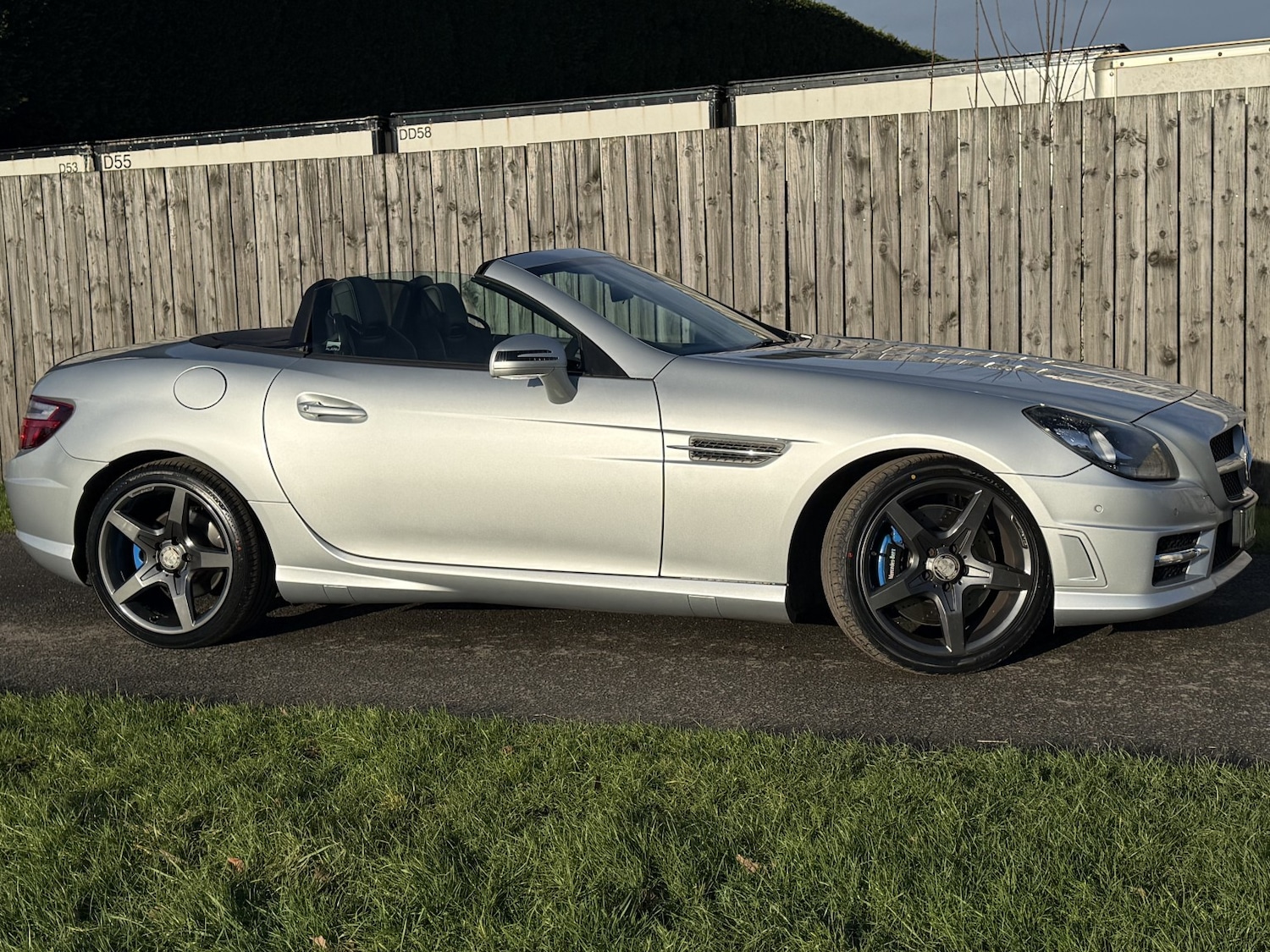 Used Mercedes-Benz SLK 2013 for sale - 77357301: Photo 18