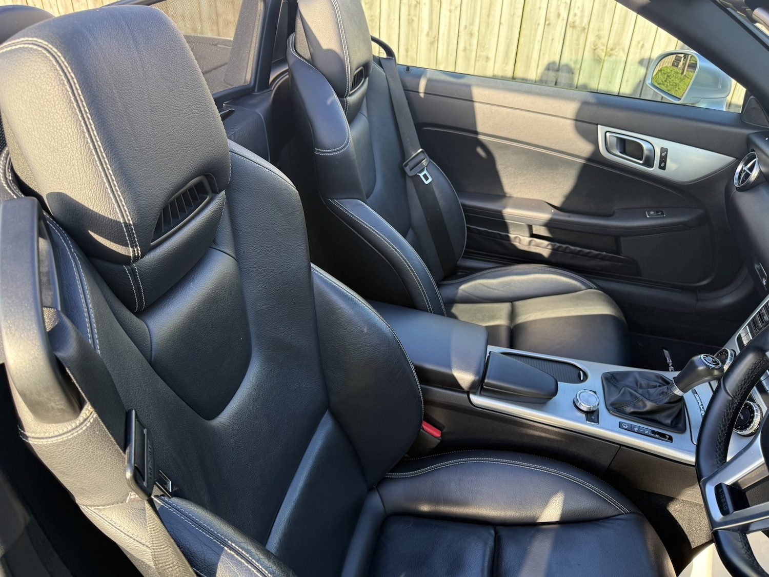 Used Mercedes-Benz SLK 2013 for sale - 77357301: Photo 24