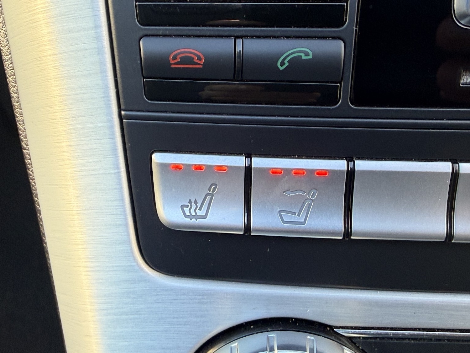 Used Mercedes-Benz SLK 2013 for sale - 77357301: Photo 34