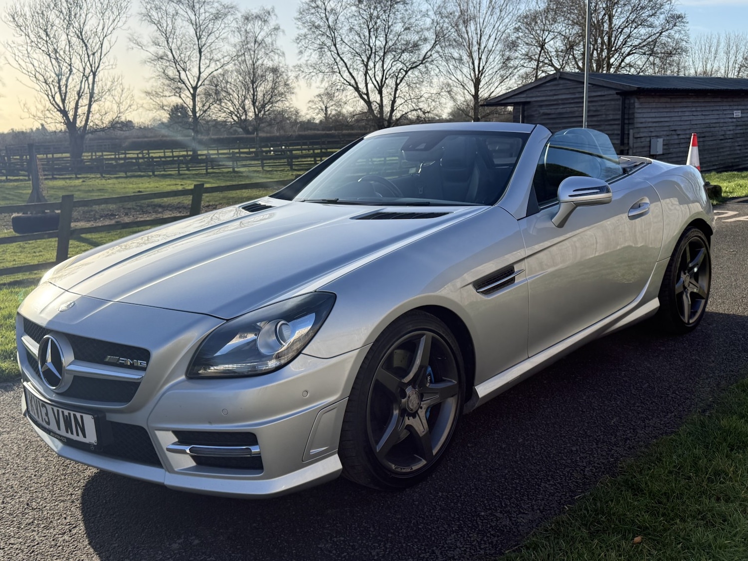 Used Mercedes-Benz SLK 2013 for sale - 77357301: Photo 4
