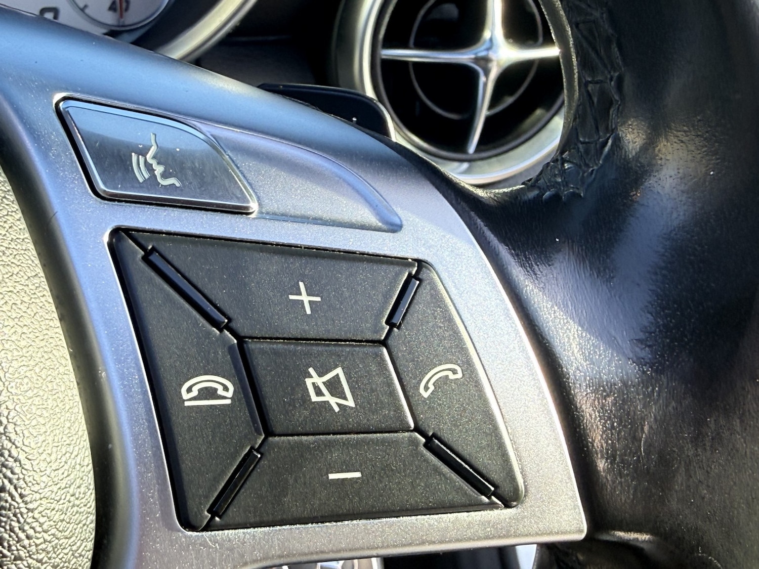 Used Mercedes-Benz SLK 2013 for sale - 77357301: Photo 54