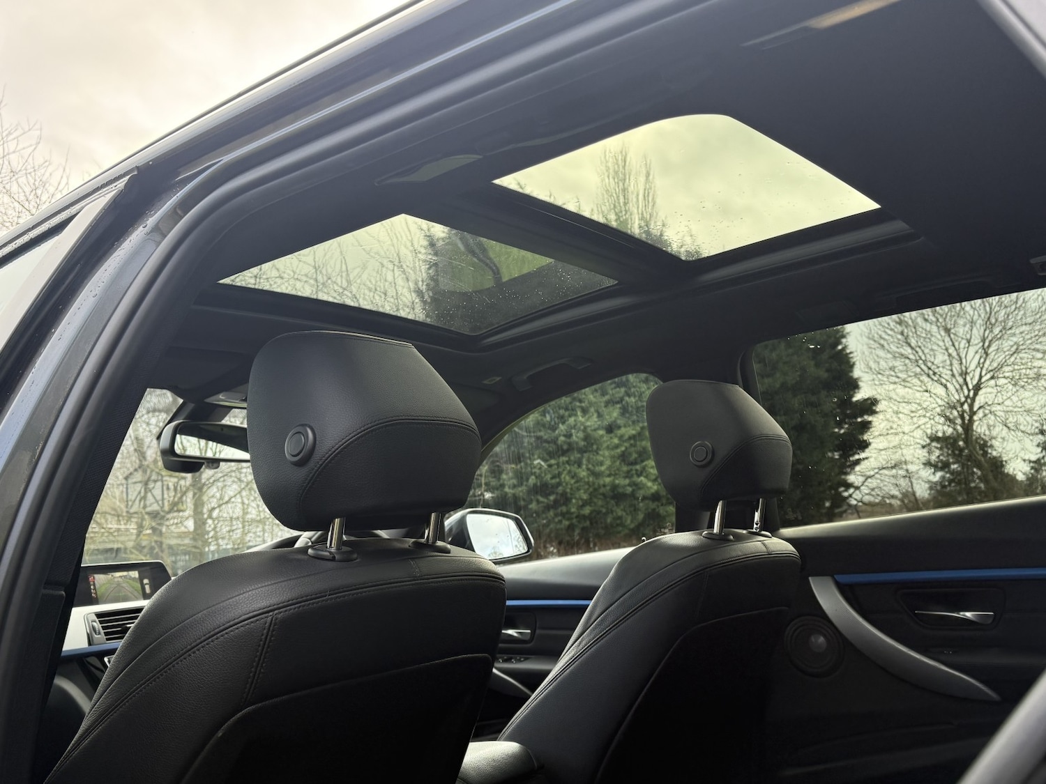 Used BMW 3 Series 2017 for sale - 77632399: Photo 11