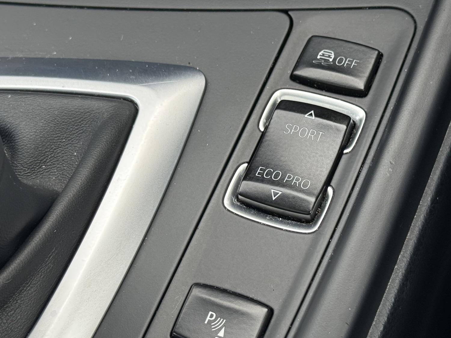 Used BMW 3 Series 2017 for sale - 77632399: Photo 39