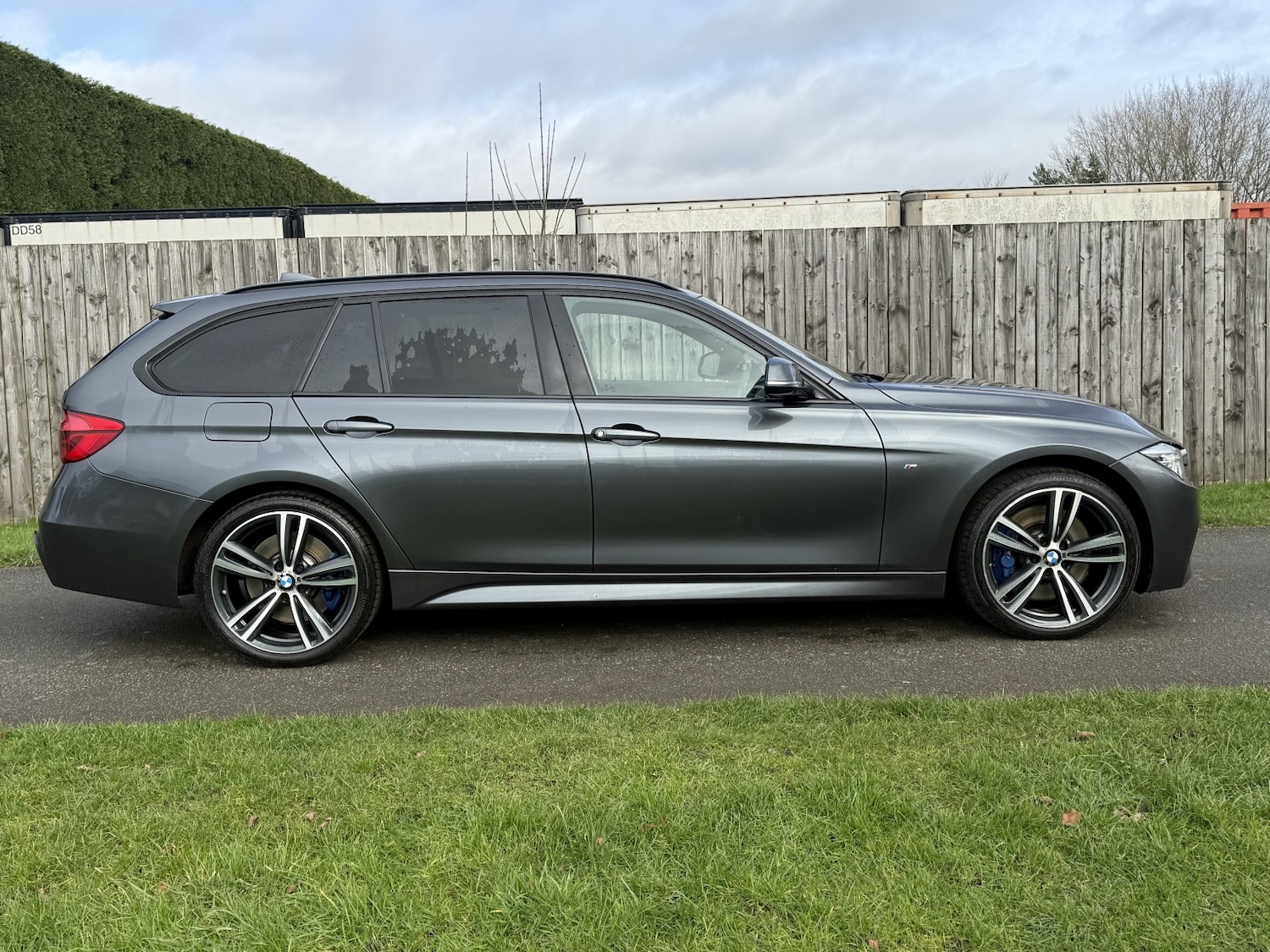 Used BMW 3 Series 2017 for sale - 77632399: Photo 8