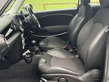 Used MINI Hatch 2010 for sale - 77522002: Photo