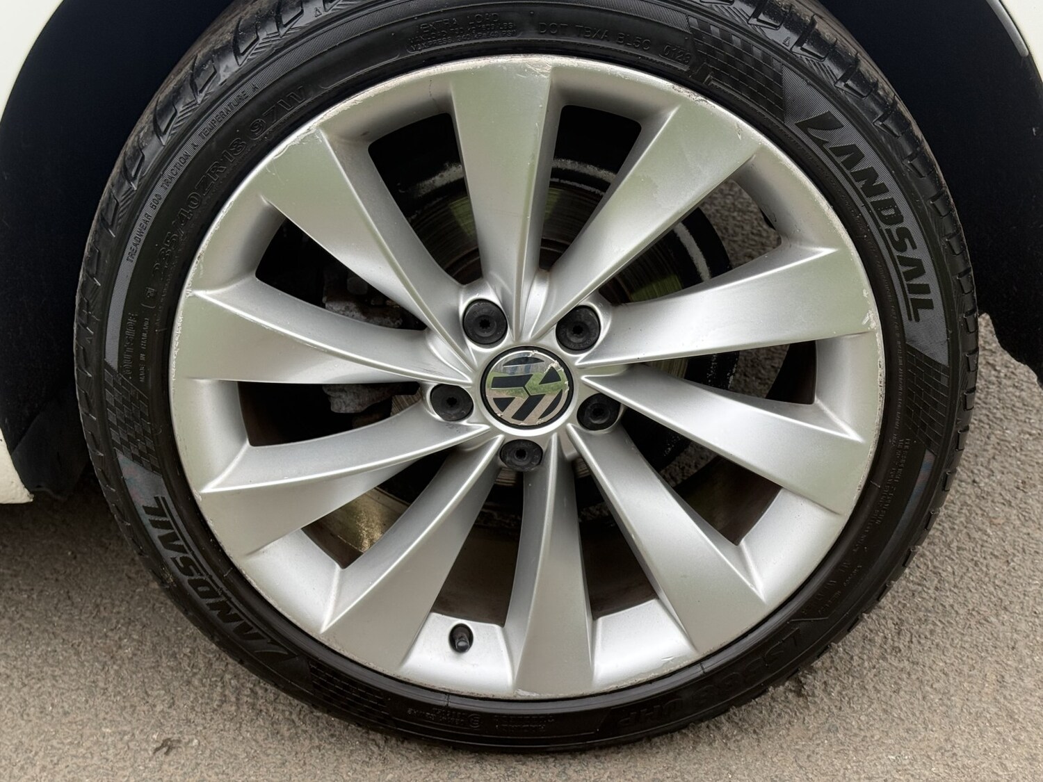 Used Volkswagen Scirocco 2011 for sale - 78112174: Photo 30