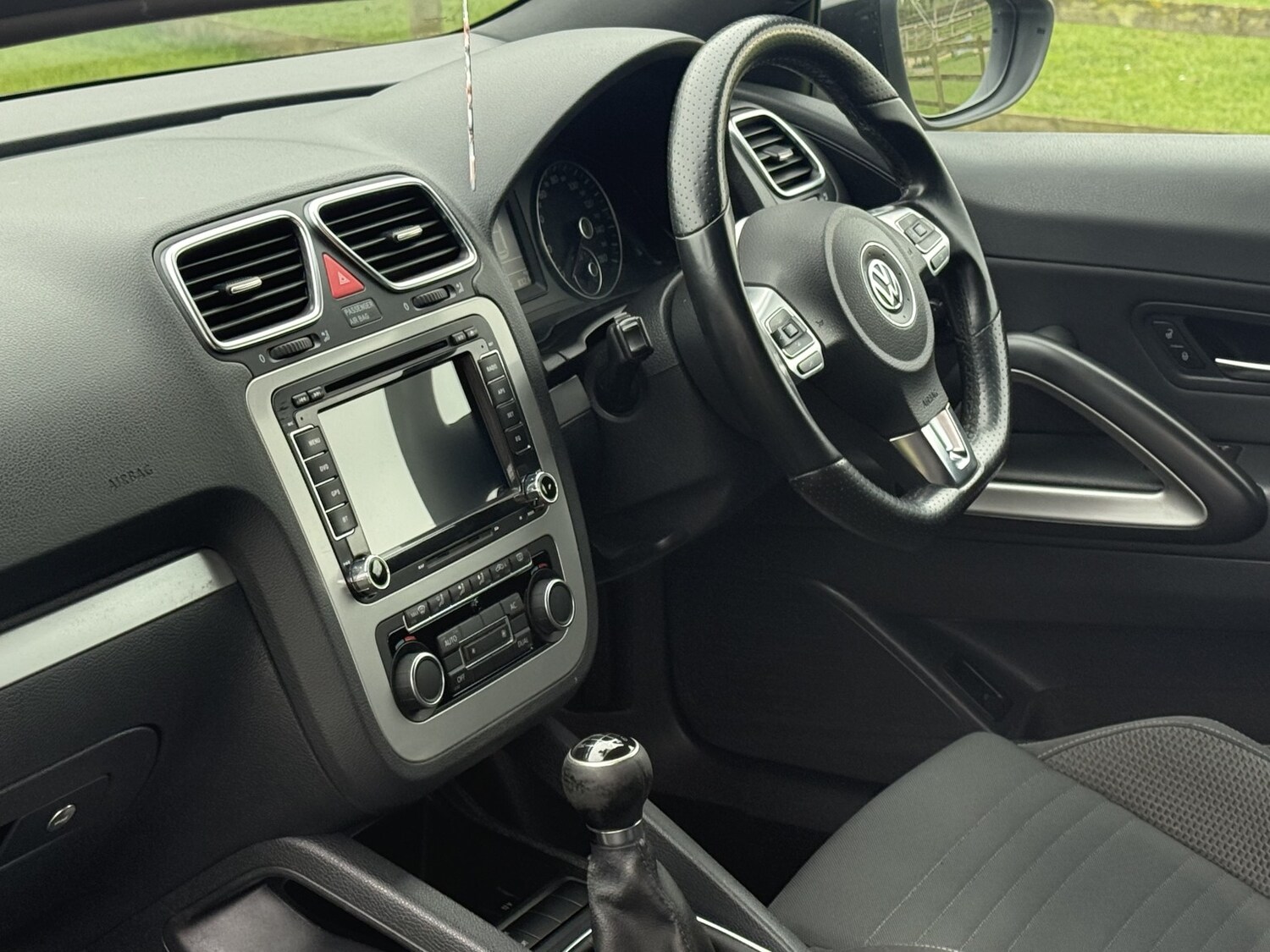 Used Volkswagen Scirocco 2011 for sale - 78112174: Photo 9