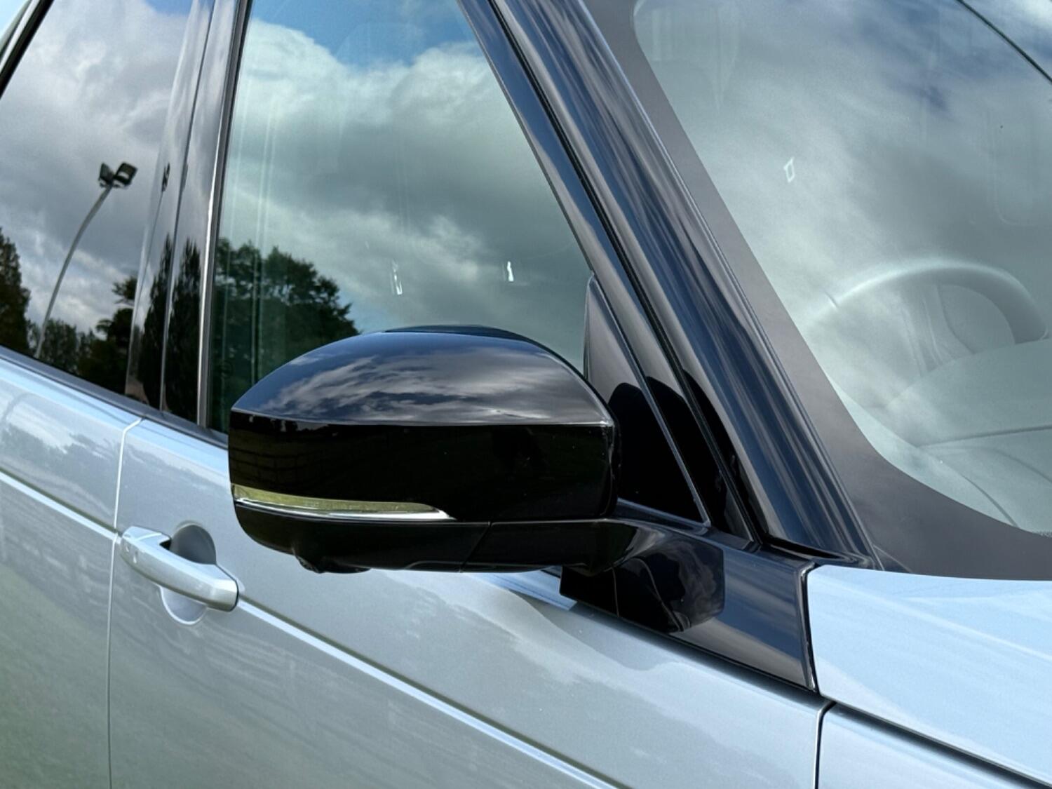 Used Land Rover Discovery 2023 for sale - 77395137: Photo 40