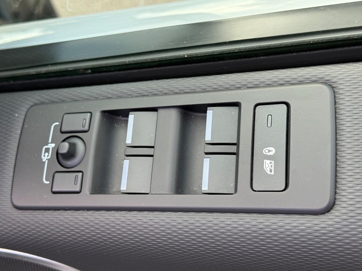 Used Land Rover Discovery 2023 for sale - 77395137: Photo 45