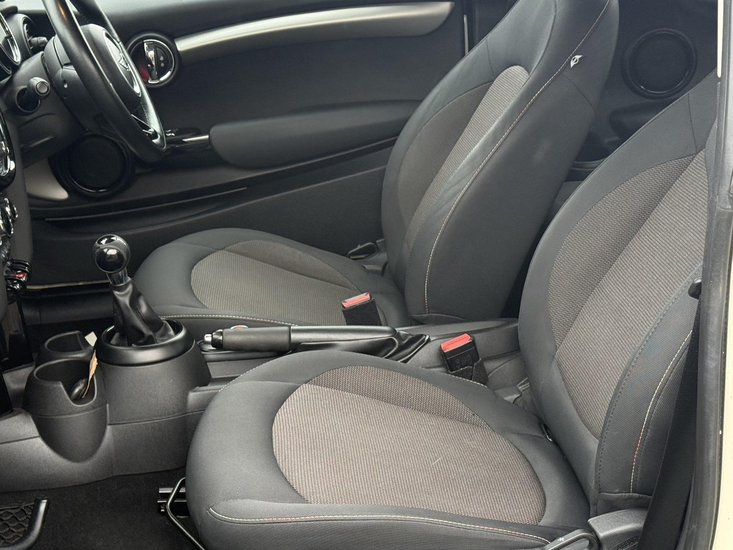 Used MINI Hatch 2015 for sale - 77277320: Photo 3