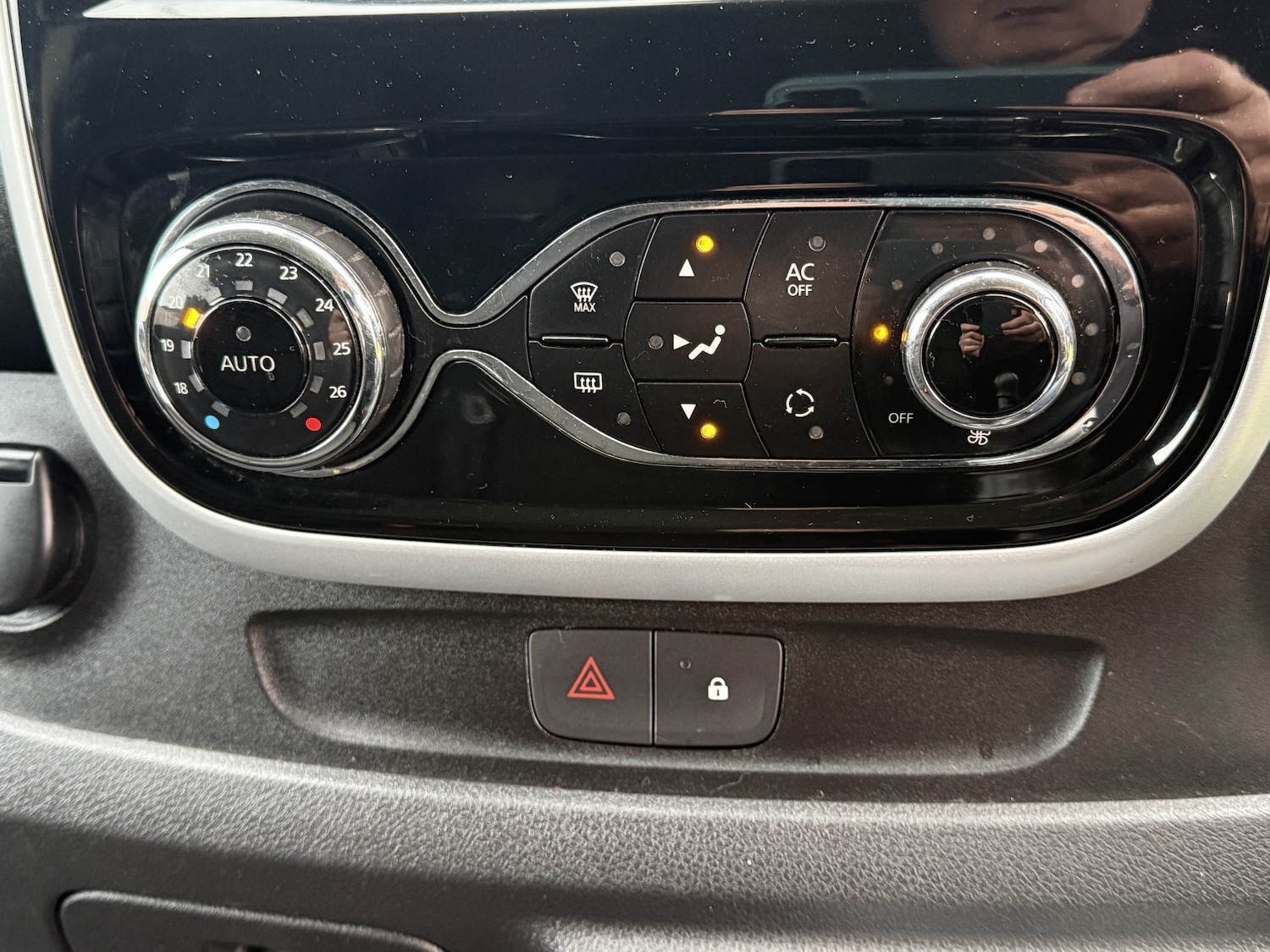 Used Renault Trafic 2015 for sale - 76547939: Photo 21