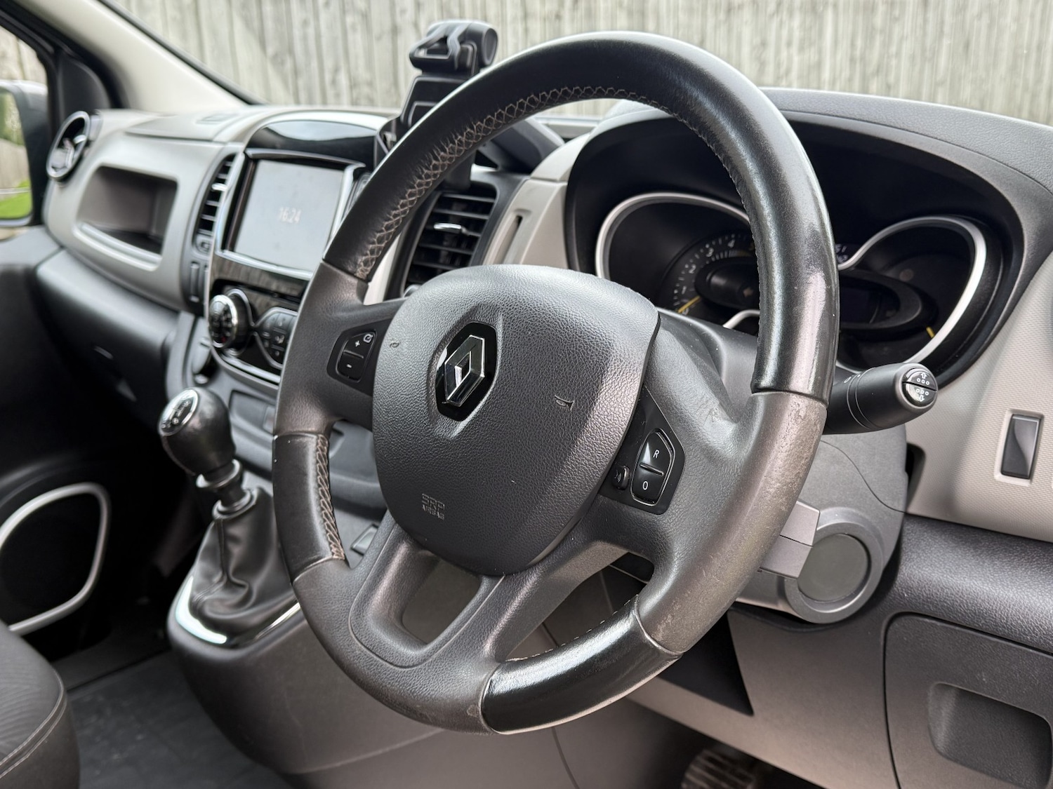 Used Renault Trafic 2015 for sale - 76547939: Photo 24