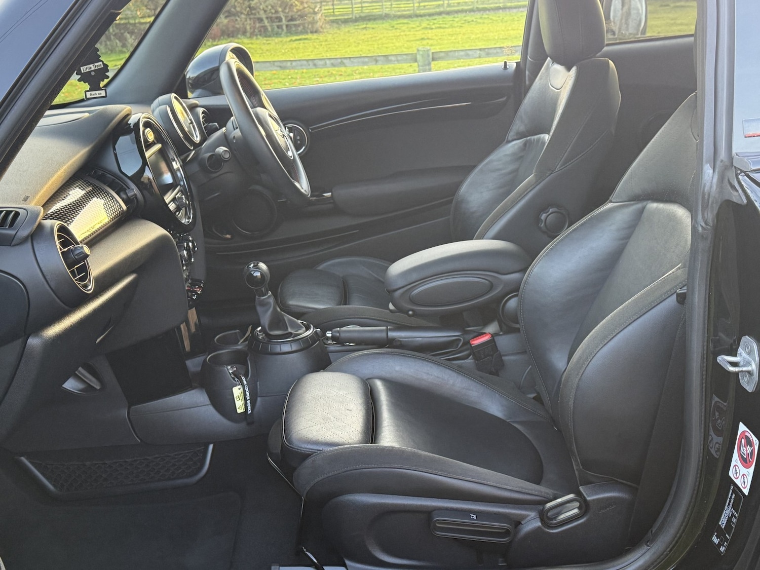 Used MINI Hatch 2016 for sale - 76547816: Photo 3