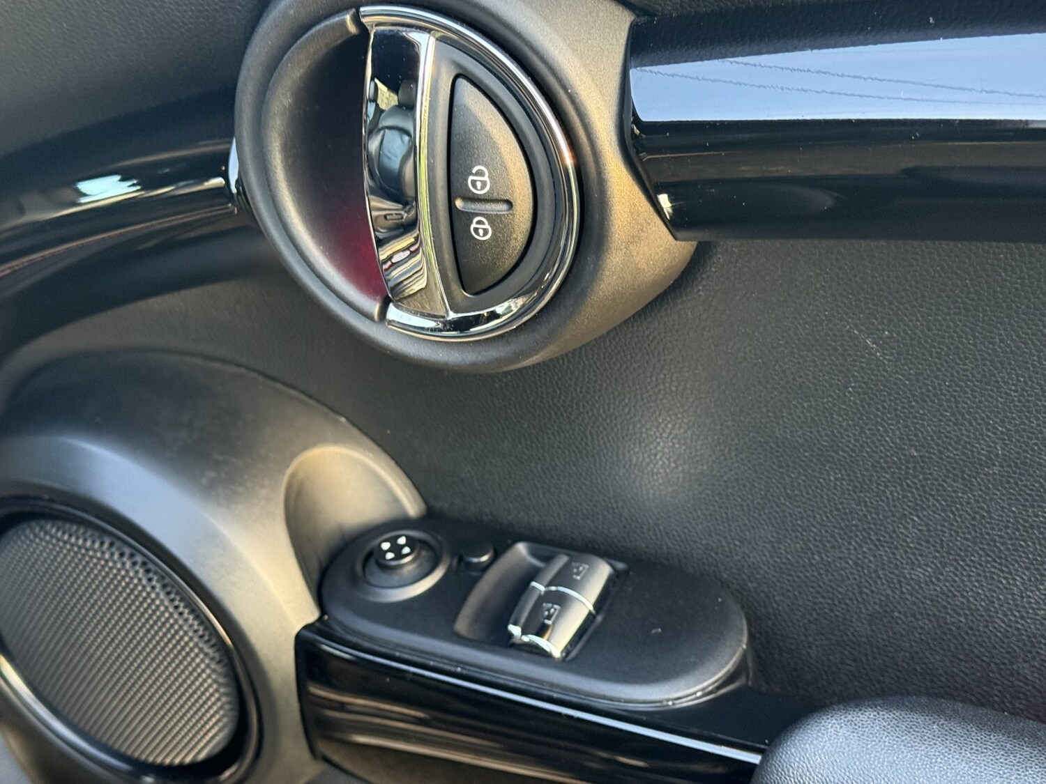 Used MINI Hatch 2016 for sale - 76547816: Photo 39