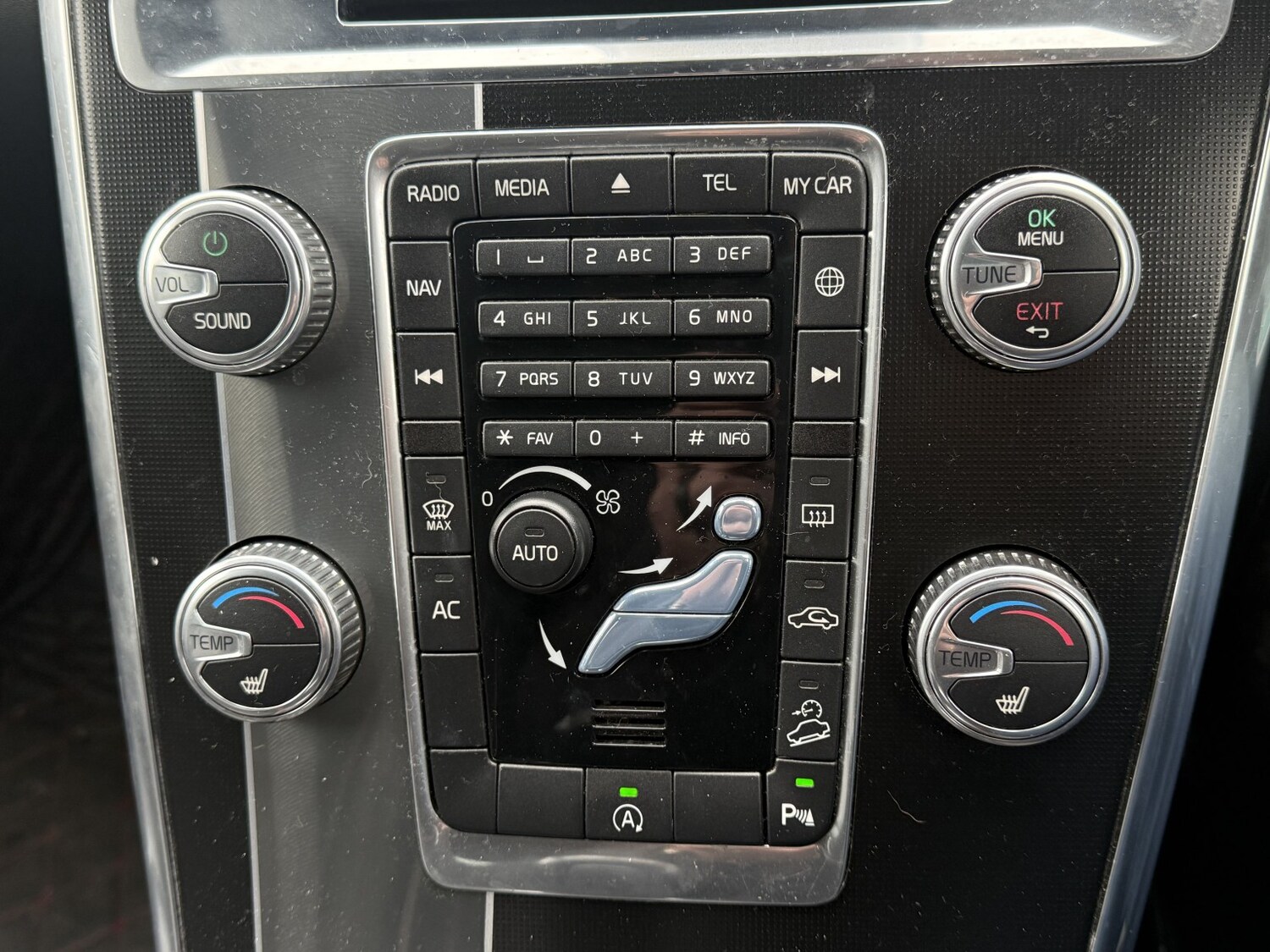 Used Volvo XC60 2016 for sale - 77792825: Photo 34