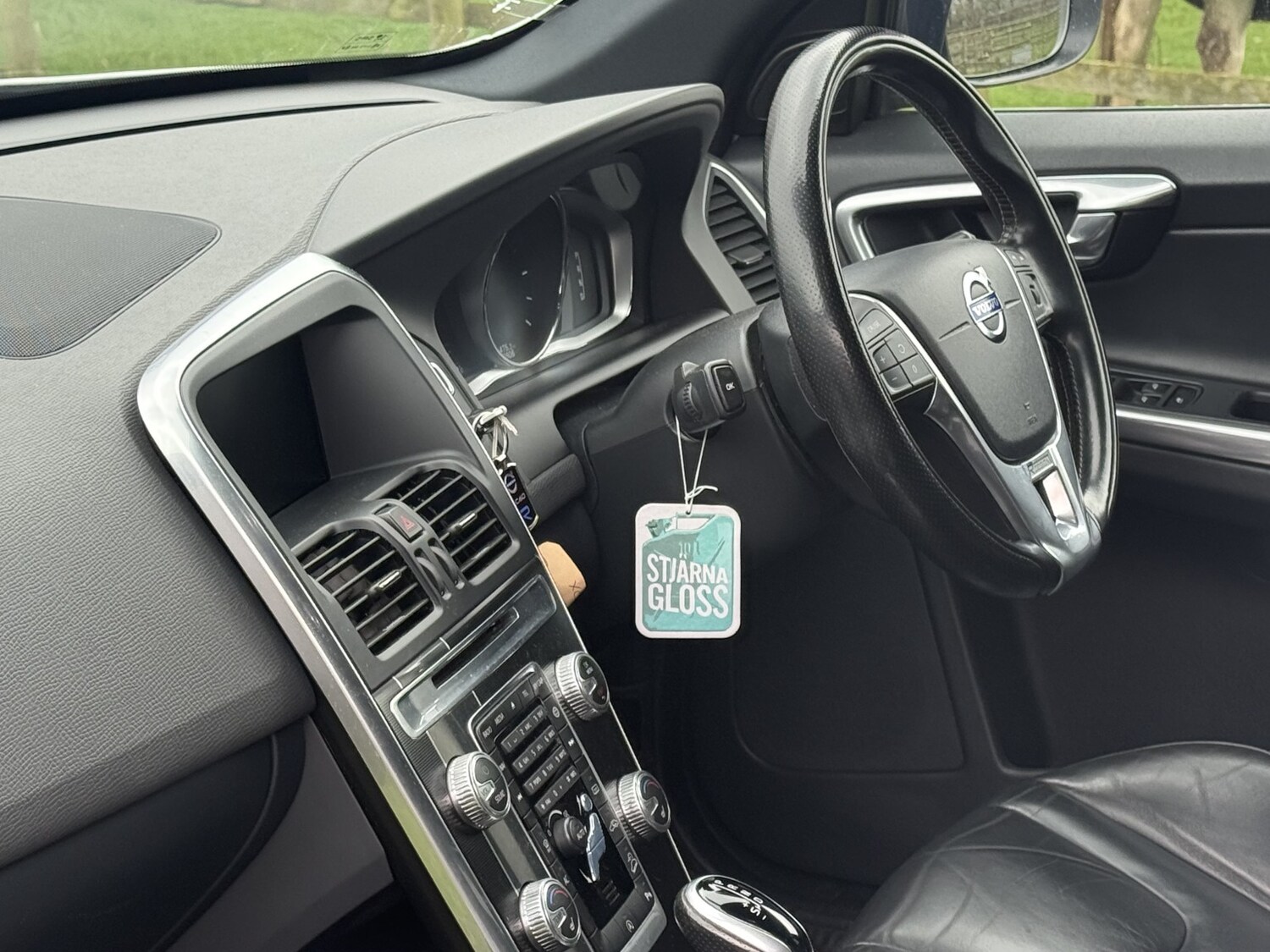 Used Volvo XC60 2016 for sale - 77792825: Photo 9