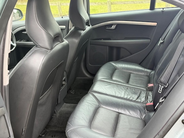 Used Volvo S80 2009 for sale - 75667884: Photo 31