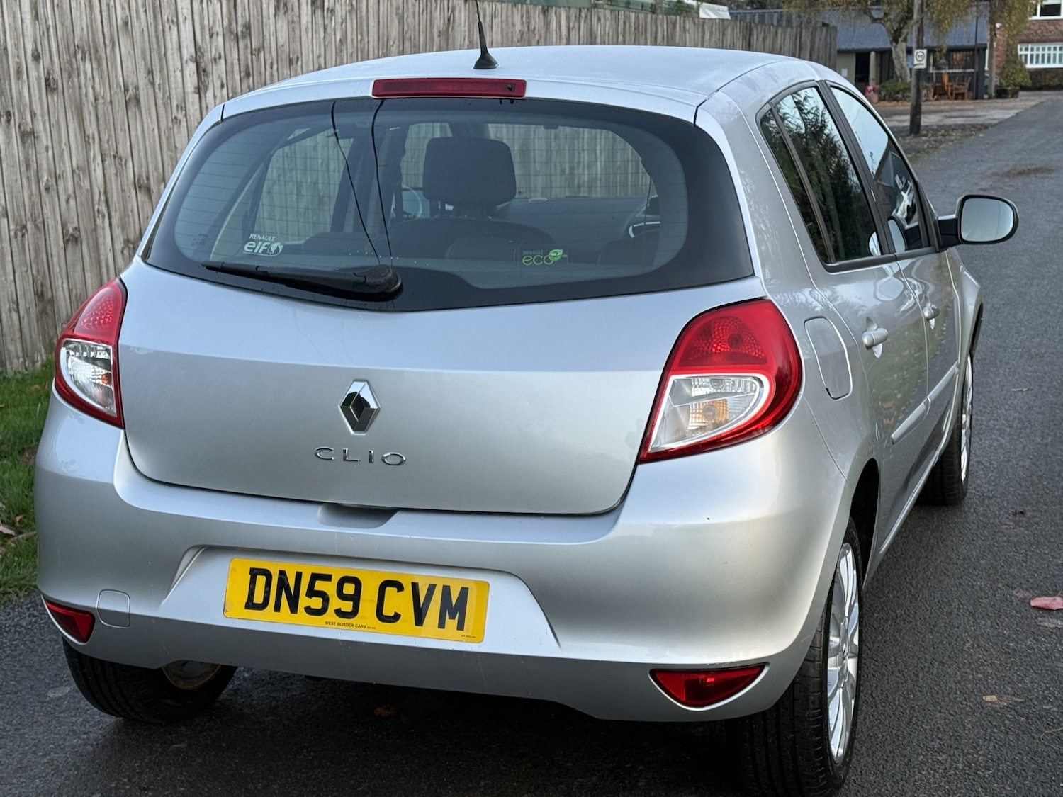 Used Renault Clio 2009 for sale - 76699231: Photo 12
