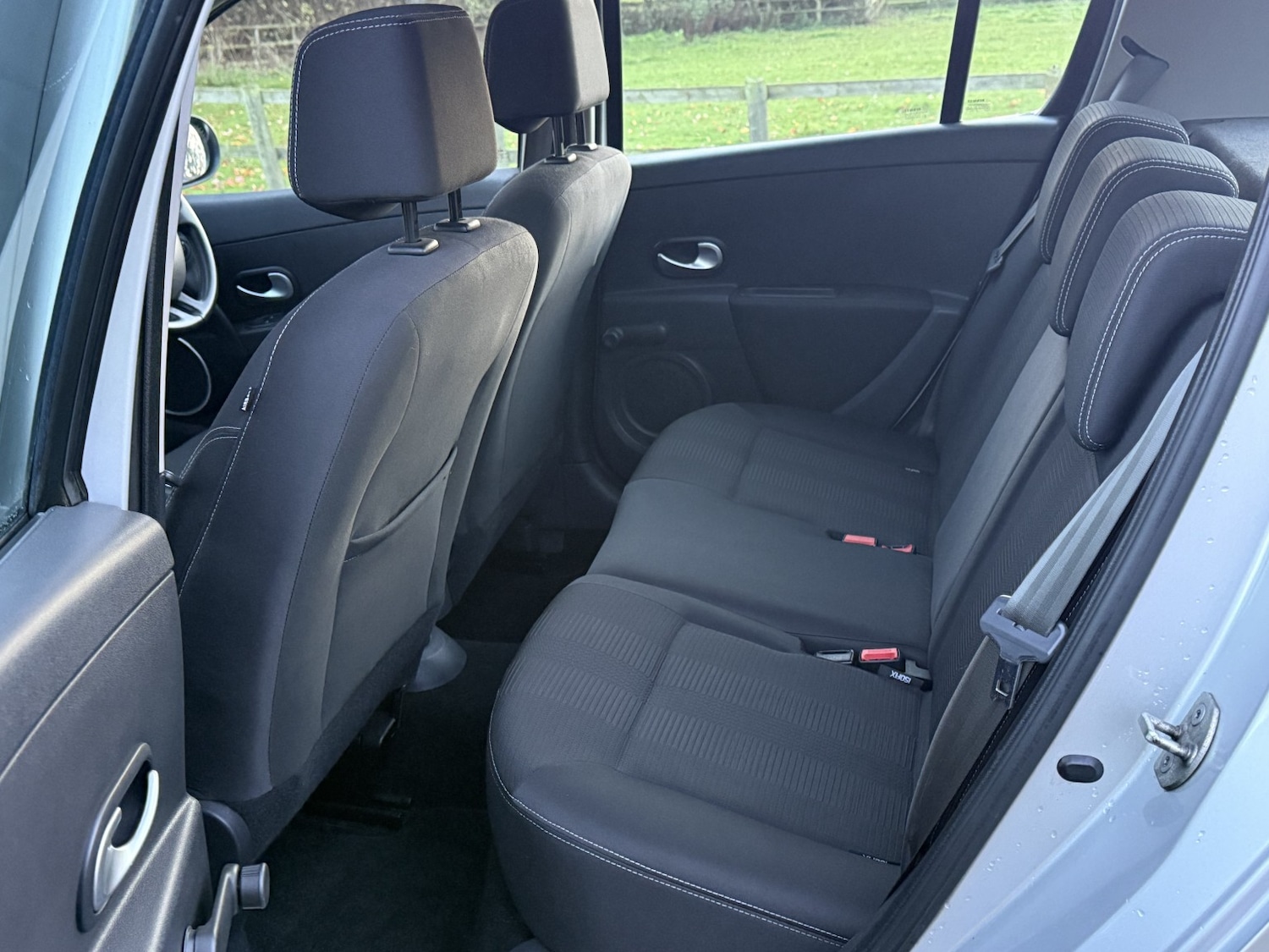 Used Renault Clio 2009 for sale - 76699231: Photo 13