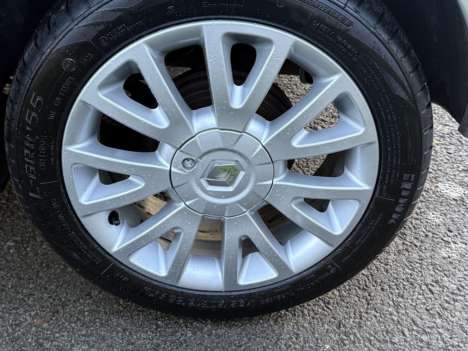 Used Renault Clio 2009 for sale - 76699231: Photo 15