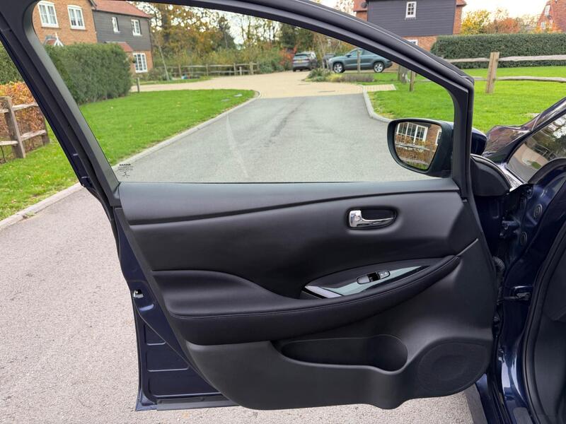 Used Nissan Leaf 2022 for sale - 76662679: Photo 21