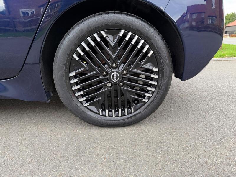 Used Nissan Leaf 2022 for sale - 76662679: Photo 25