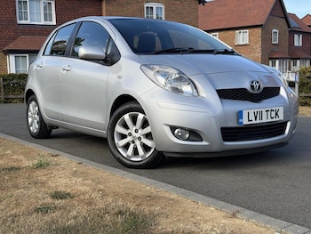 Used Toyota Yaris 2011 for sale - 79469711: Photo