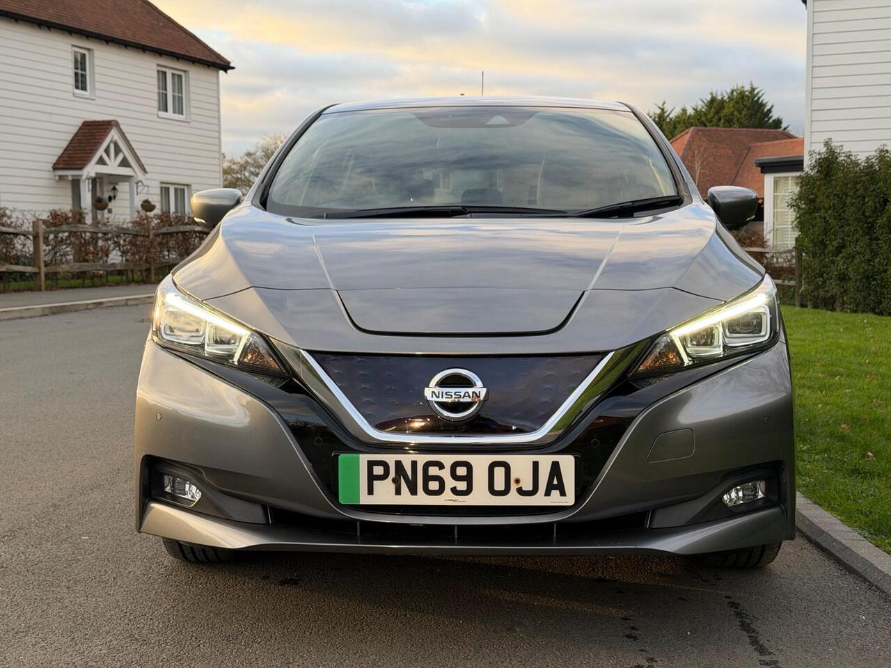Used Nissan Leaf 2019 for sale - 76662676: Photo 2