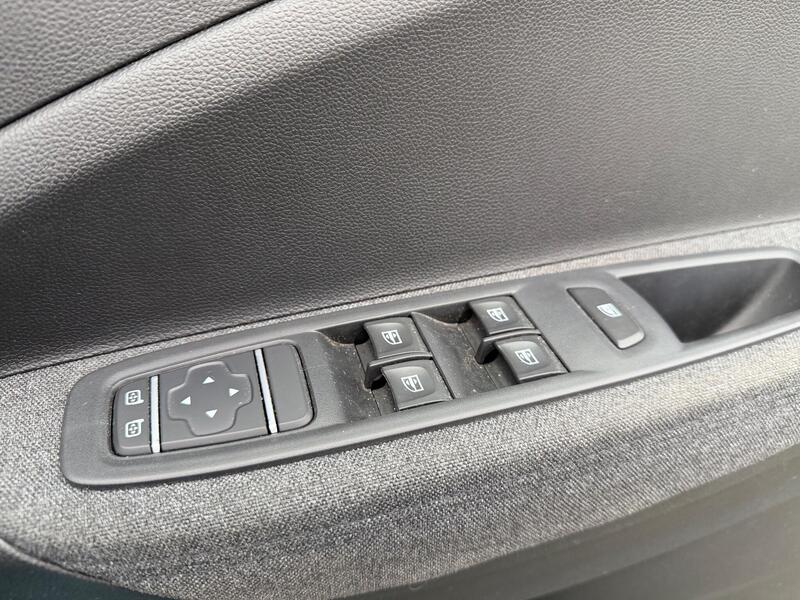 Used Renault Zoe 2021 for sale - 77037160: Photo 15