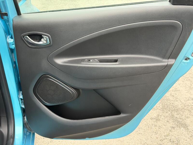 Used Renault Zoe 2021 for sale - 77037160: Photo 25