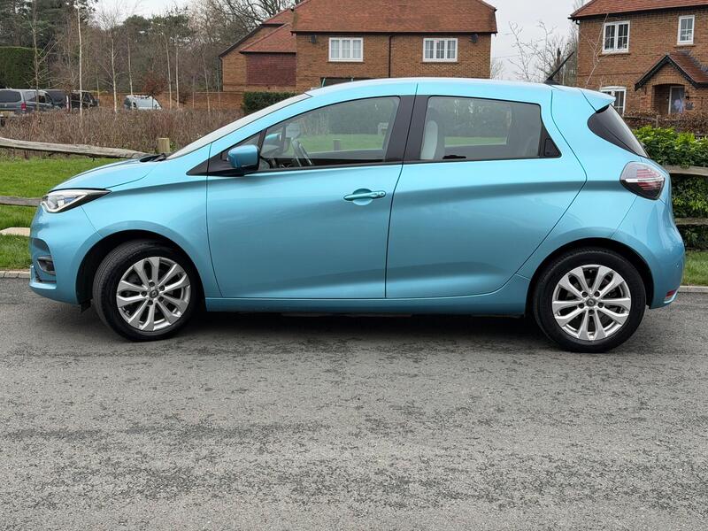 Used Renault Zoe 2021 for sale - 77037160: Photo 4