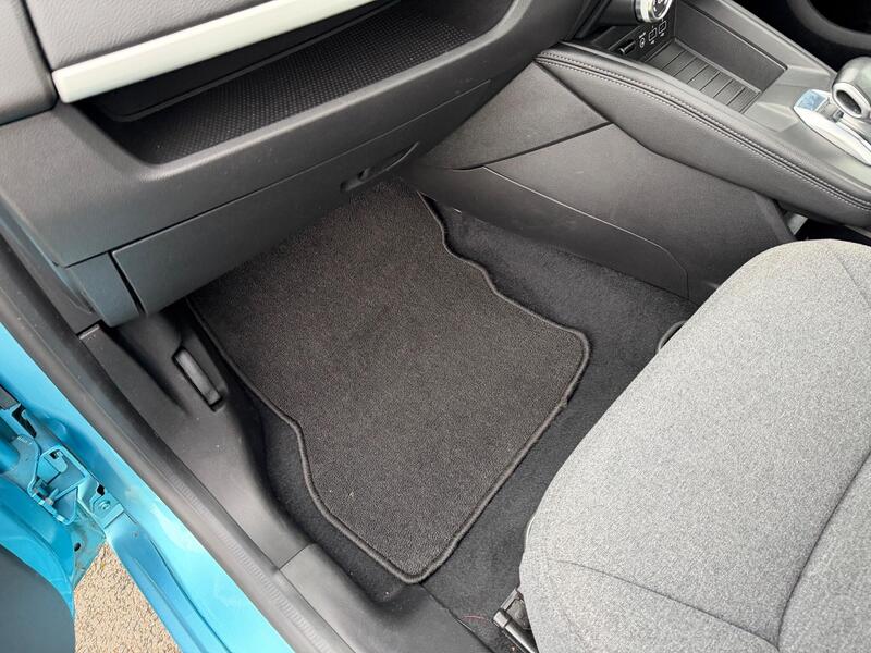 Used Renault Zoe 2021 for sale - 77037160: Photo 42