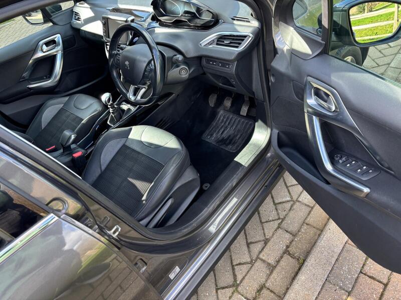 Used Peugeot 2008 2019 for sale - 77890717: Photo 10