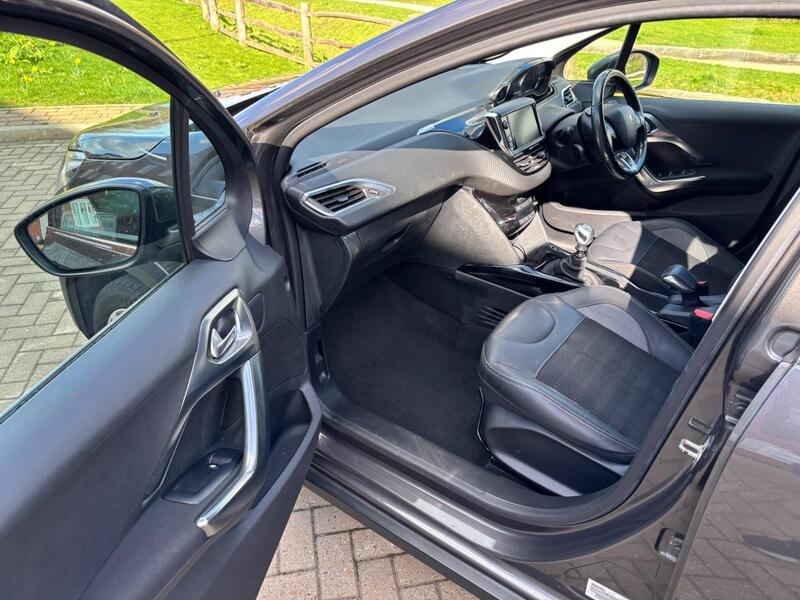 Used Peugeot 2008 2019 for sale - 77890717: Photo 12